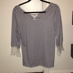 Medium quarter sleeve float top